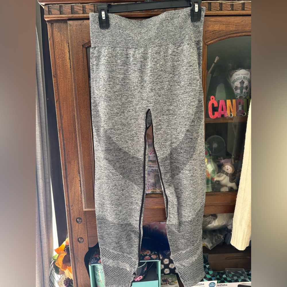 Gray women’s Leggings